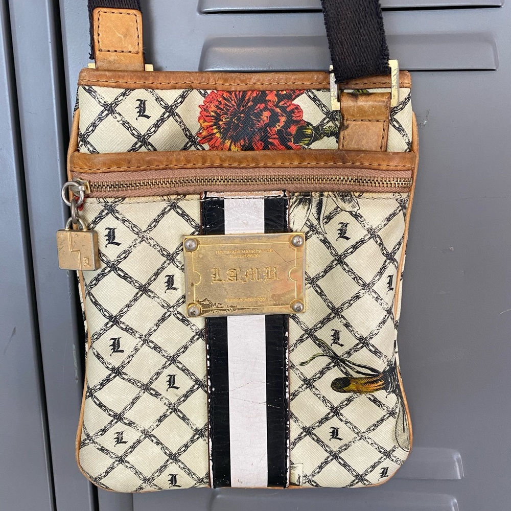 Gwen Stefani LAMB multi cross body purse